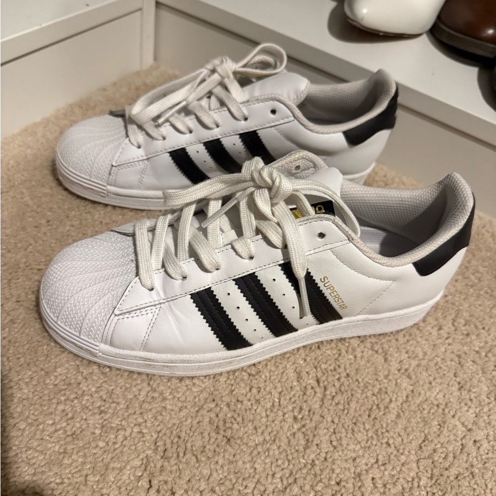 Adidas superstar